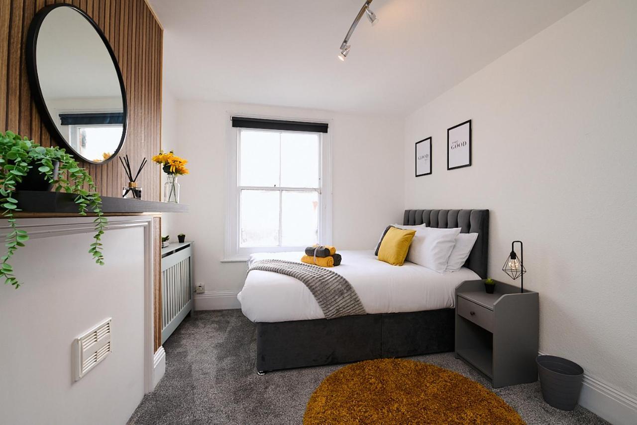 לונדון Spacious 3 Bedroom Apartment- Crouch End מראה חיצוני תמונה