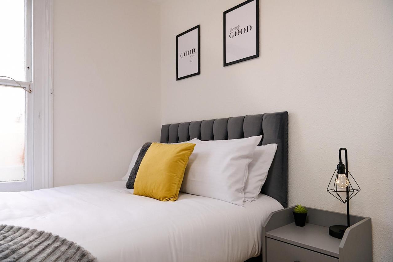 לונדון Spacious 3 Bedroom Apartment- Crouch End מראה חיצוני תמונה